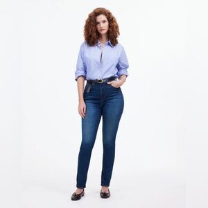 Madewell 10” high rise skinny jean.